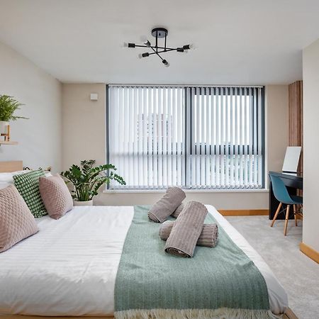Large Central Penthouse In Leeds Leeds  Exteriör bild