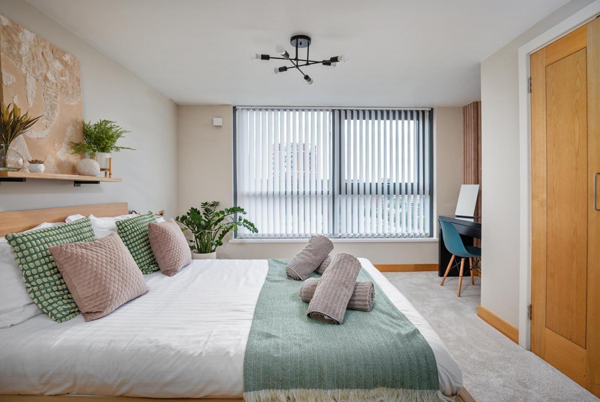 Large Central Penthouse In Leeds Leeds  Exteriör bild