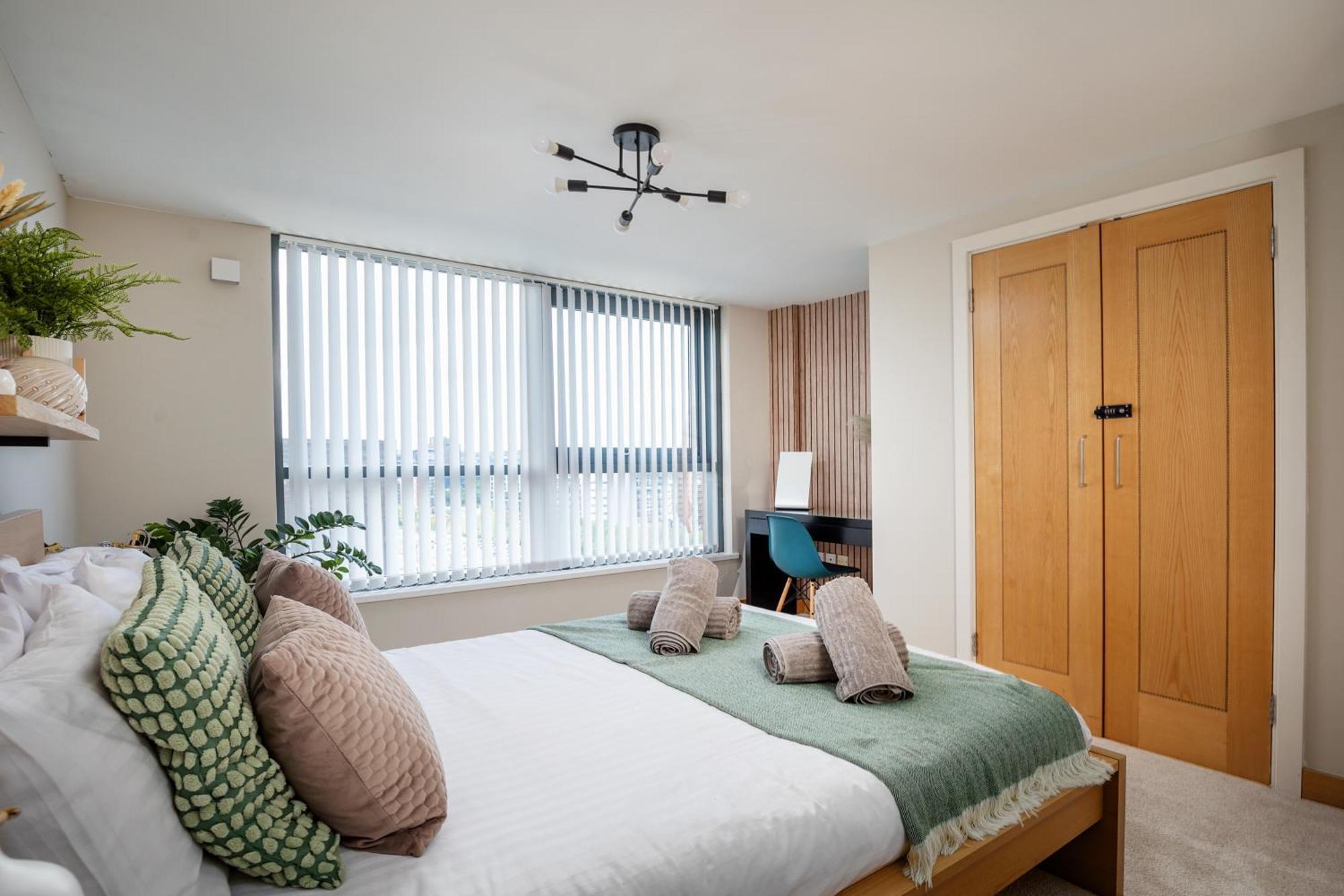 Large Central Penthouse In Leeds Leeds  Exteriör bild